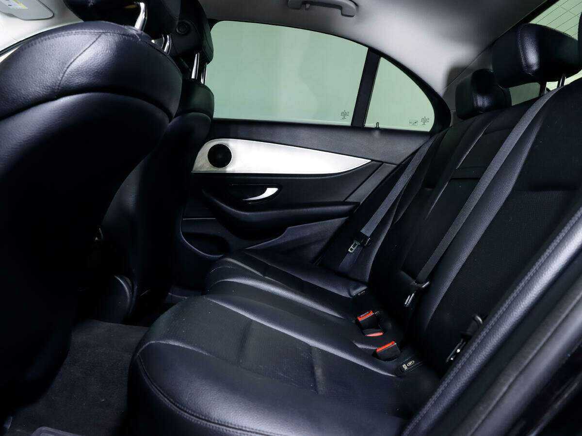Купить Mercedes-Benz E-Класс 200, 2016, 90 000 км, фото №11