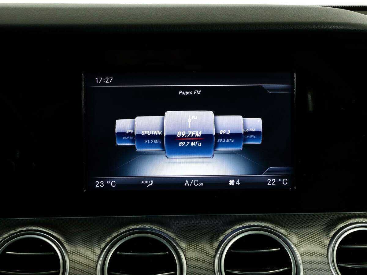 Купить Mercedes-Benz E-Класс 200, 2016, 90 000 км, фото №17