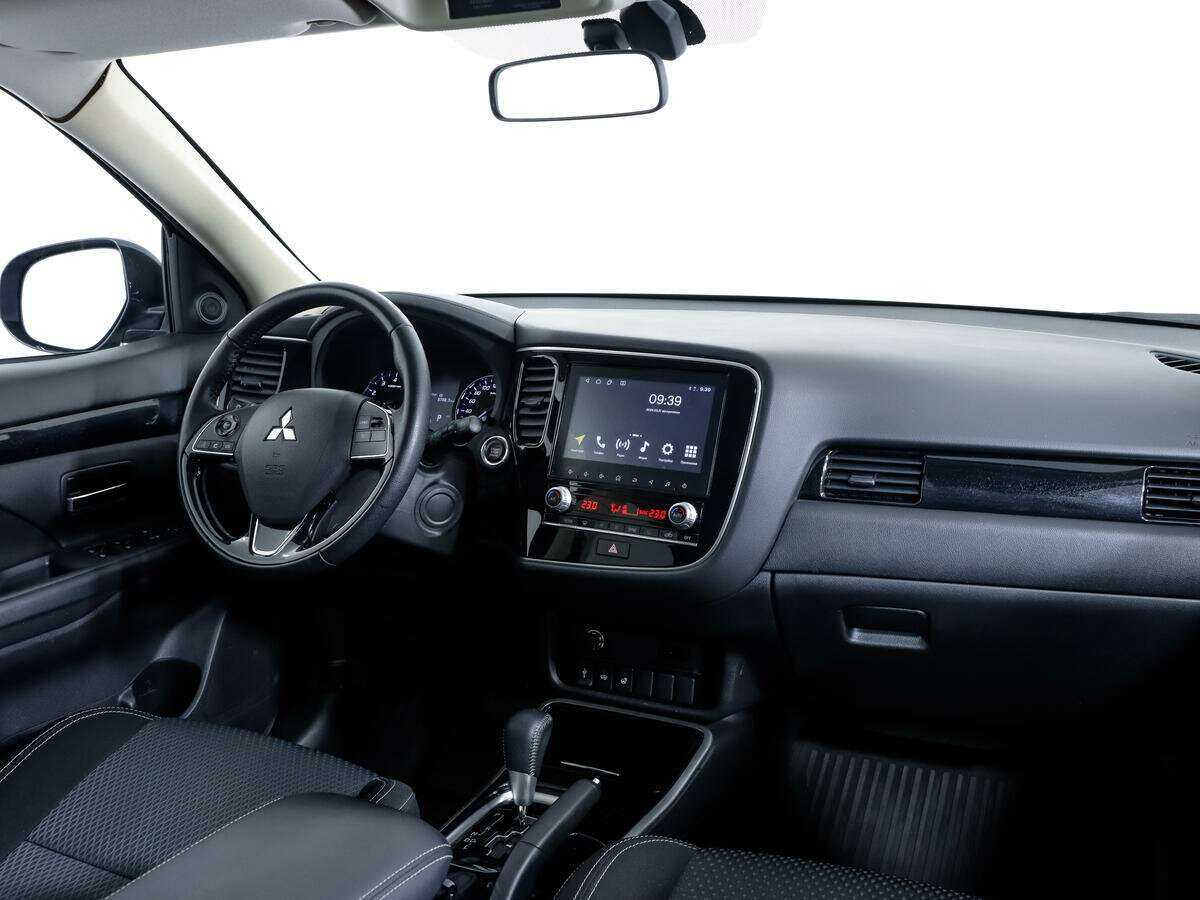 Купить Mitsubishi Outlander, 2021, 38 808 км, фото №9