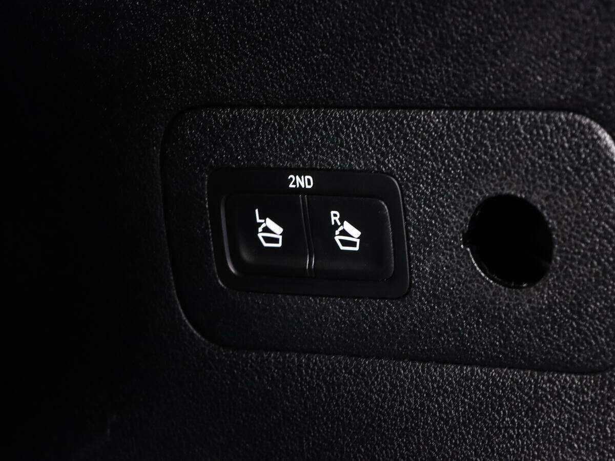 Купить Hyundai Santa Fe, 2018, 71 300 км, фото №18