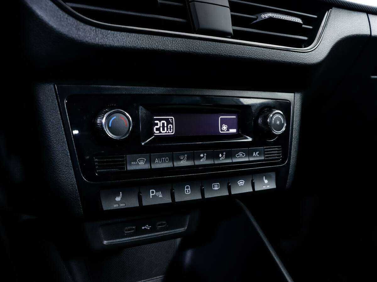 Купить Volkswagen Polo, 2022, 31 283 км, фото №12