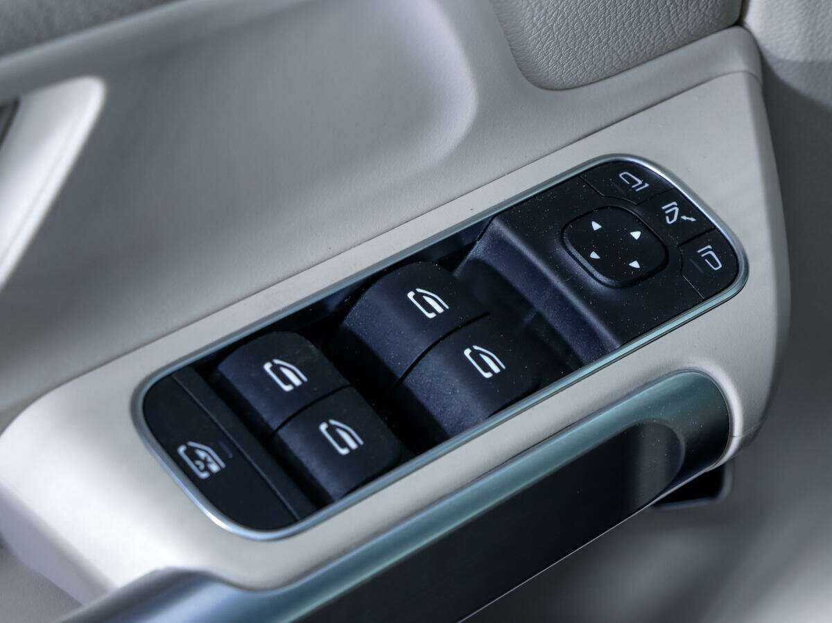 Купить Mercedes-Benz GLB 220 d, 2020, 53 661 км, фото №12