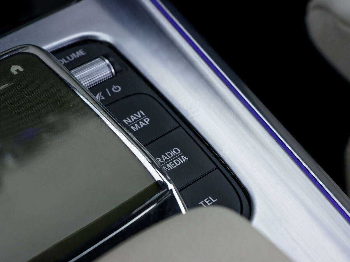 Купить Mercedes-Benz GLB 220 d, 2020, 53 661 км, фото №14