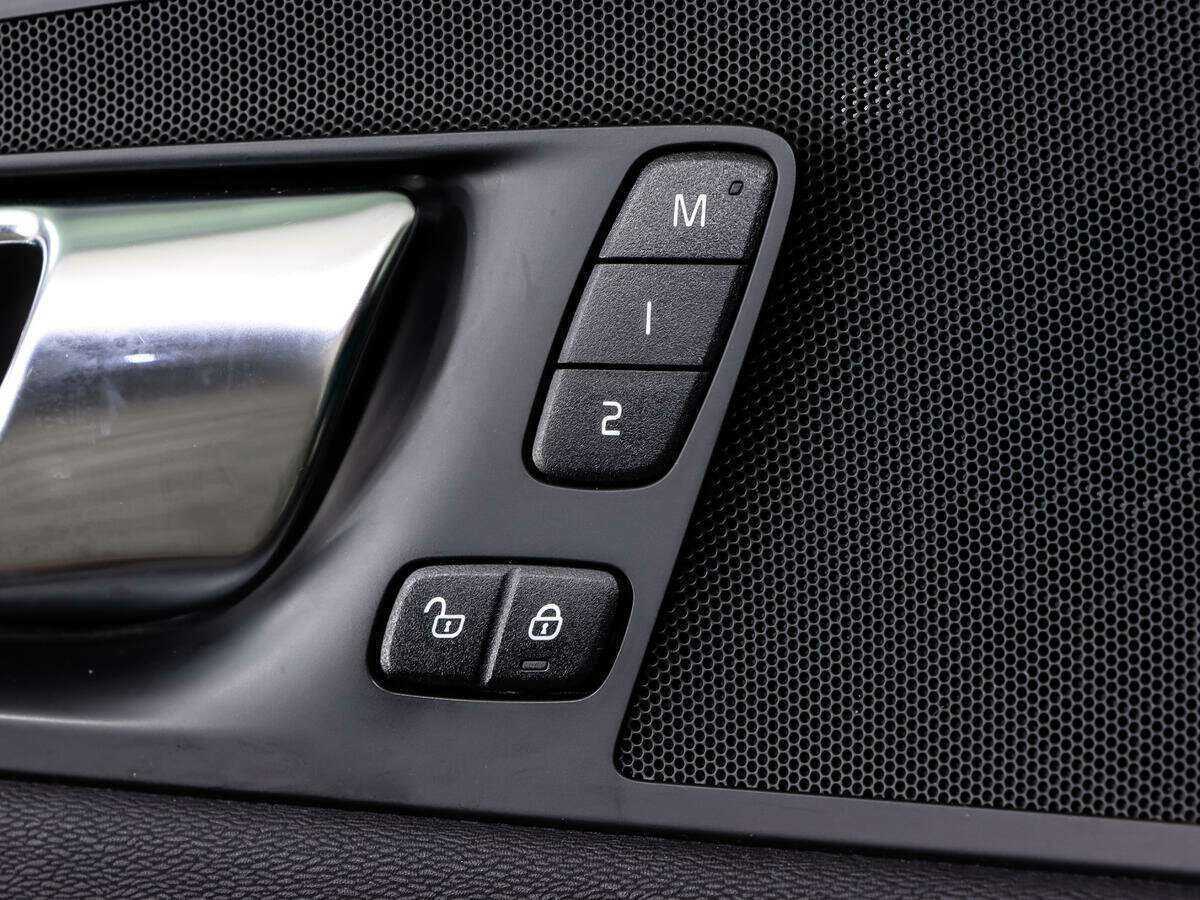 Купить Volvo XC60, 2021, 97 905 км, фото №7