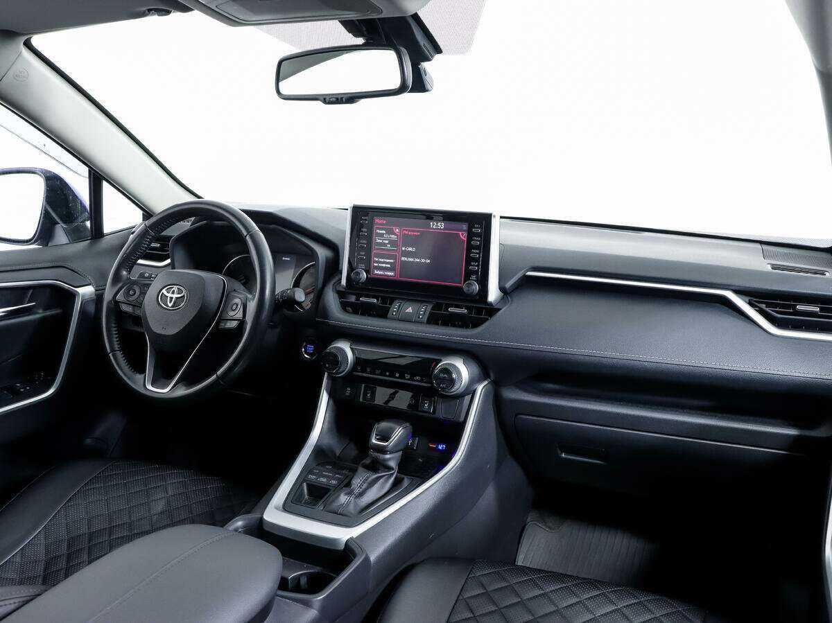 Купить Toyota RAV4, 2021, 76 000 км, фото №9