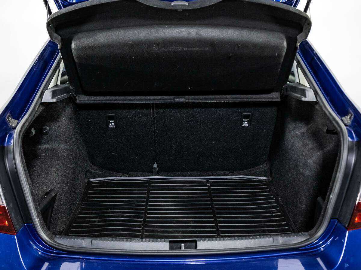 Купить Skoda Rapid, 2017, 189 436 км, фото №16