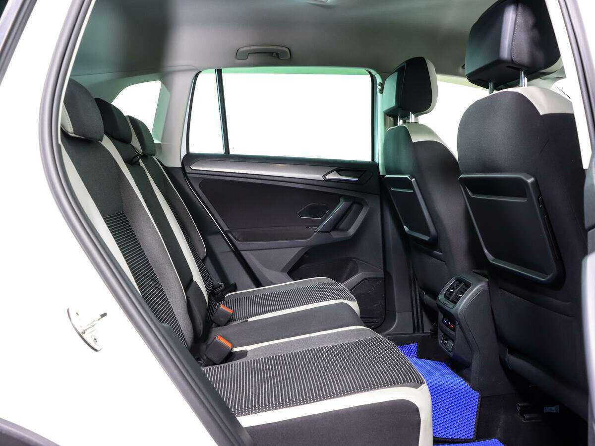 Купить Volkswagen Tiguan, 2020, 42 147 км, фото №16