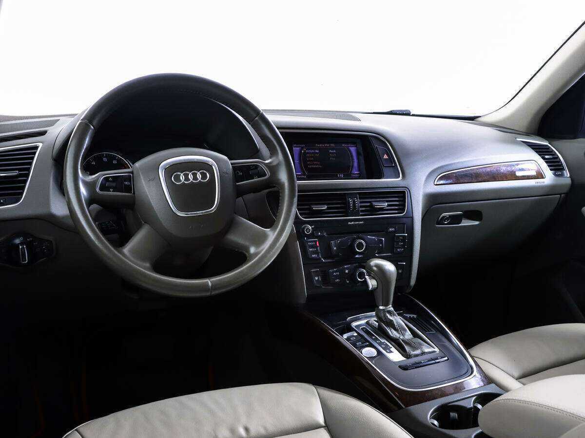 Купить Audi Q5, 2011, 210 247 км, фото №9