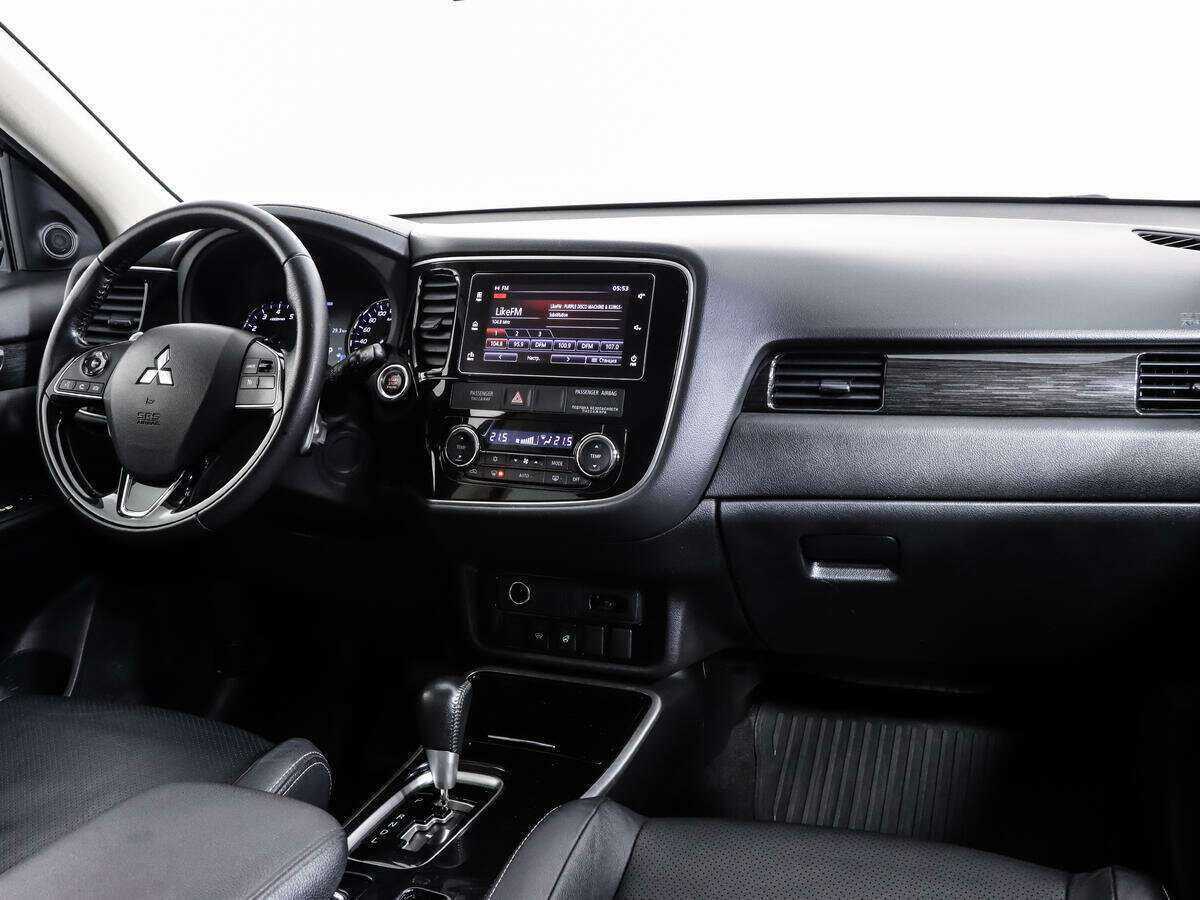 Купить Mitsubishi Outlander, 2018, 133 095 км, фото №7