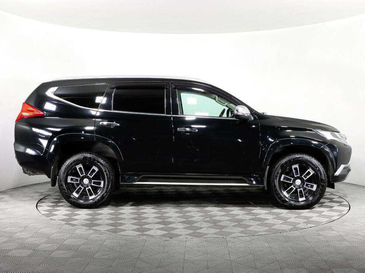 Купить Mitsubishi Pajero Sport, 2017, 140 000 км, фото №4