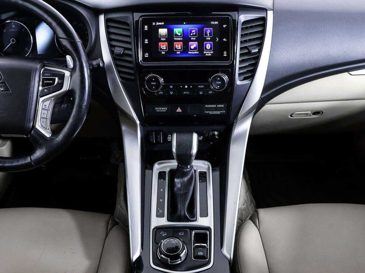 Купить Mitsubishi Pajero Sport, 2017, 140 000 км, фото №17