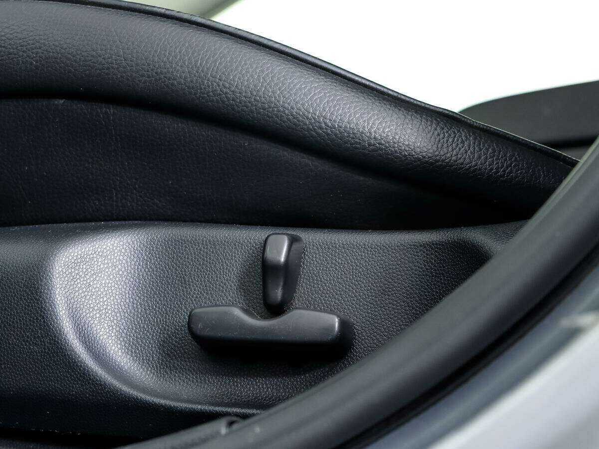 Купить Mazda CX-7, 2011, 220 739 км, фото №10