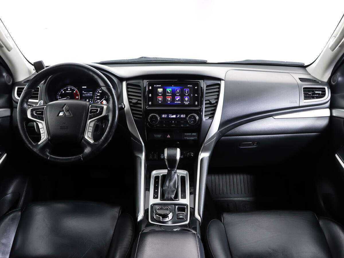 Купить Mitsubishi Pajero Sport, 2019, 119 000 км, фото №8