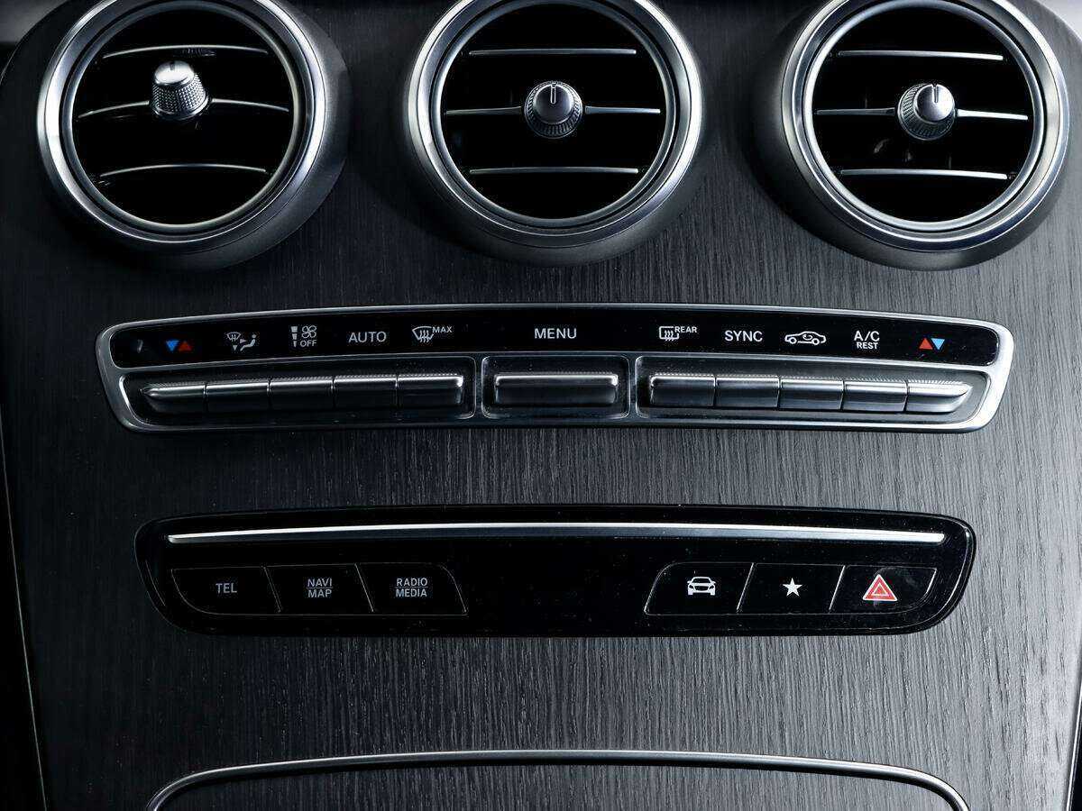Купить Mercedes-Benz GLC 300, 2019, 76 302 км, фото №14