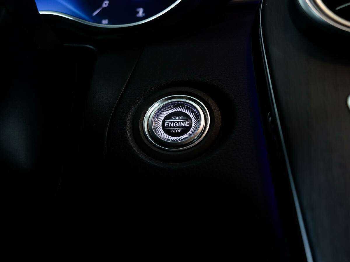 Купить Mercedes-Benz GLC 300, 2019, 76 302 км, фото №16