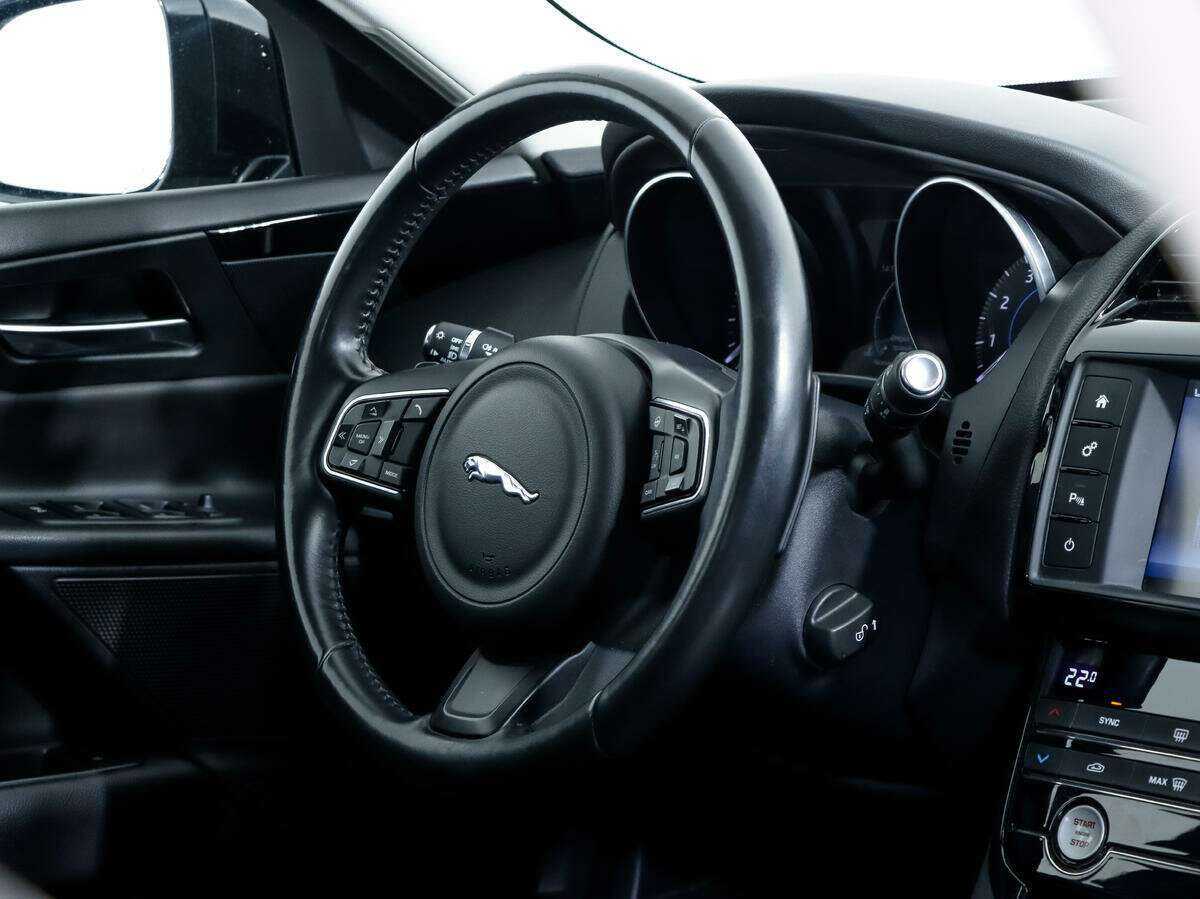 Купить Jaguar XE, 2017, 119 519 км, фото №21