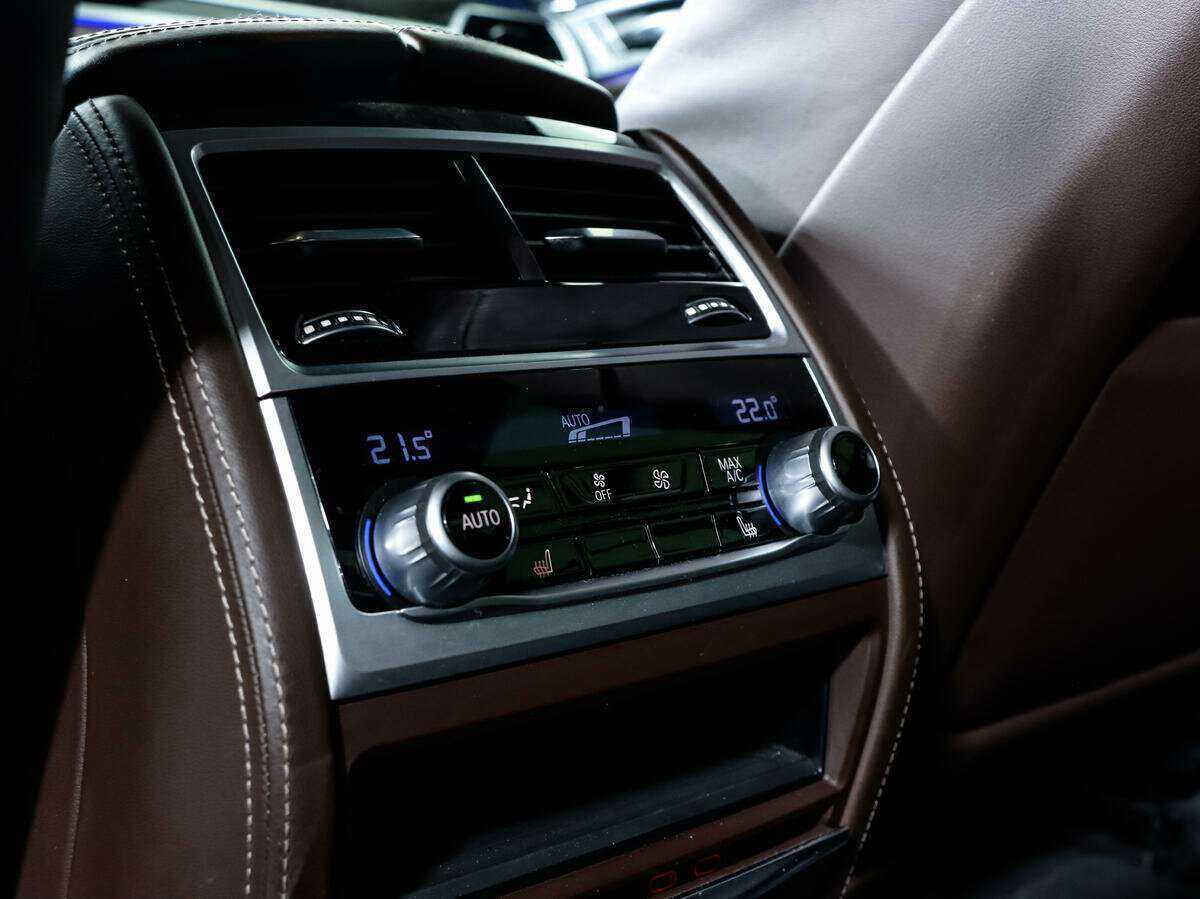 Купить BMW 7 серии 730d xDrive, 2020, 65 000 км, фото №10