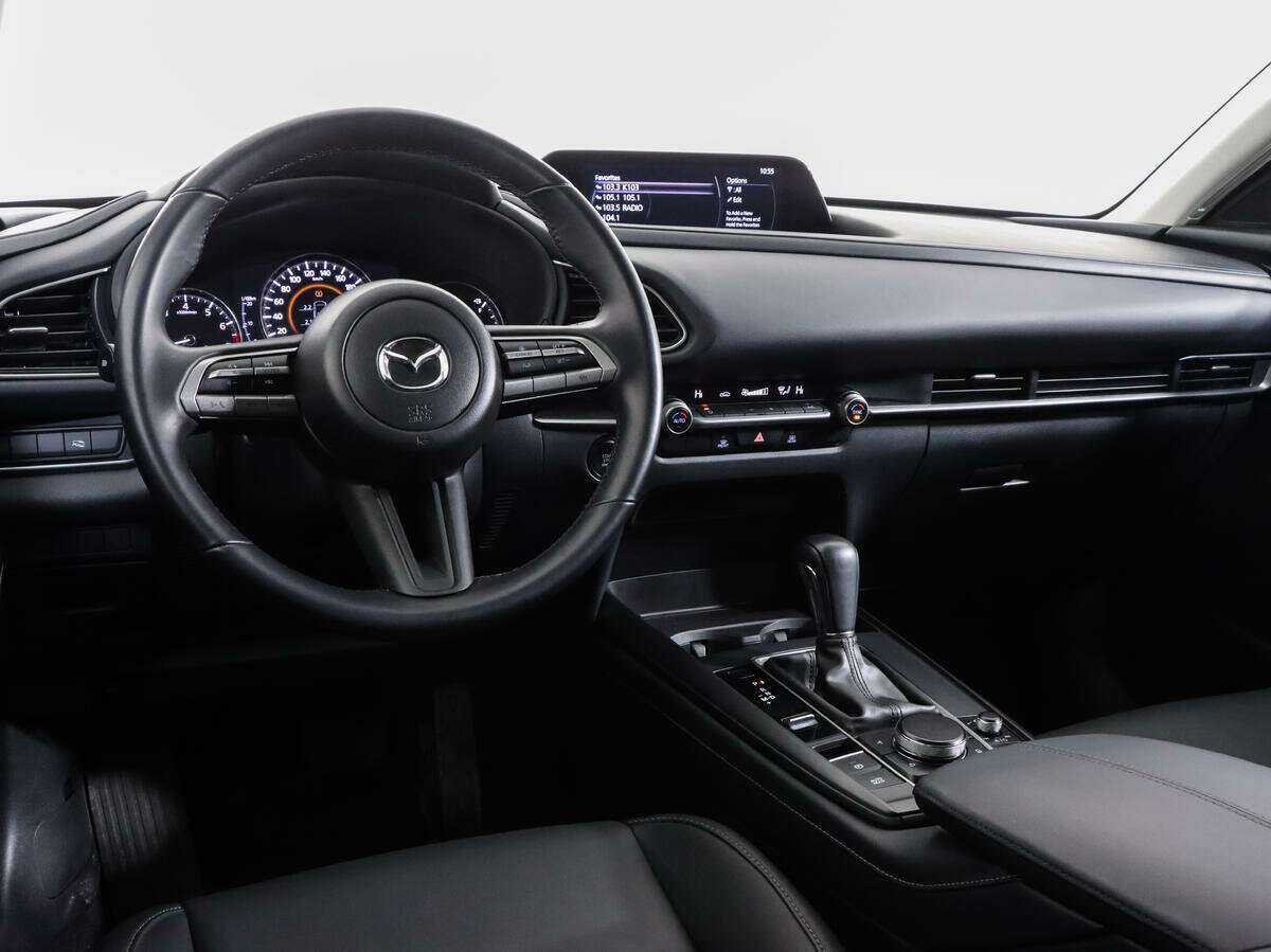 Купить Mazda CX-30, 2022, 8 215 км, фото №9