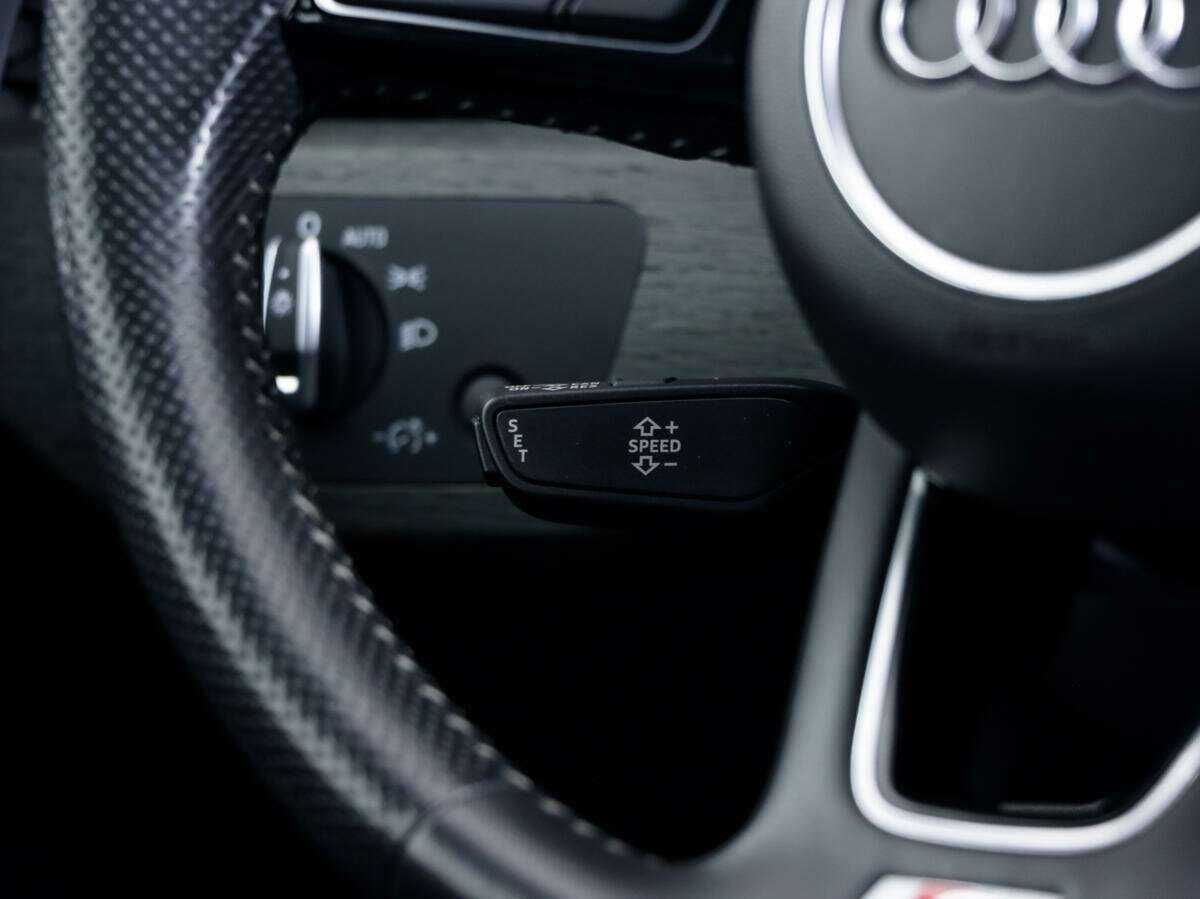 Купить Audi A4, 2019, 95 530 км, фото №19