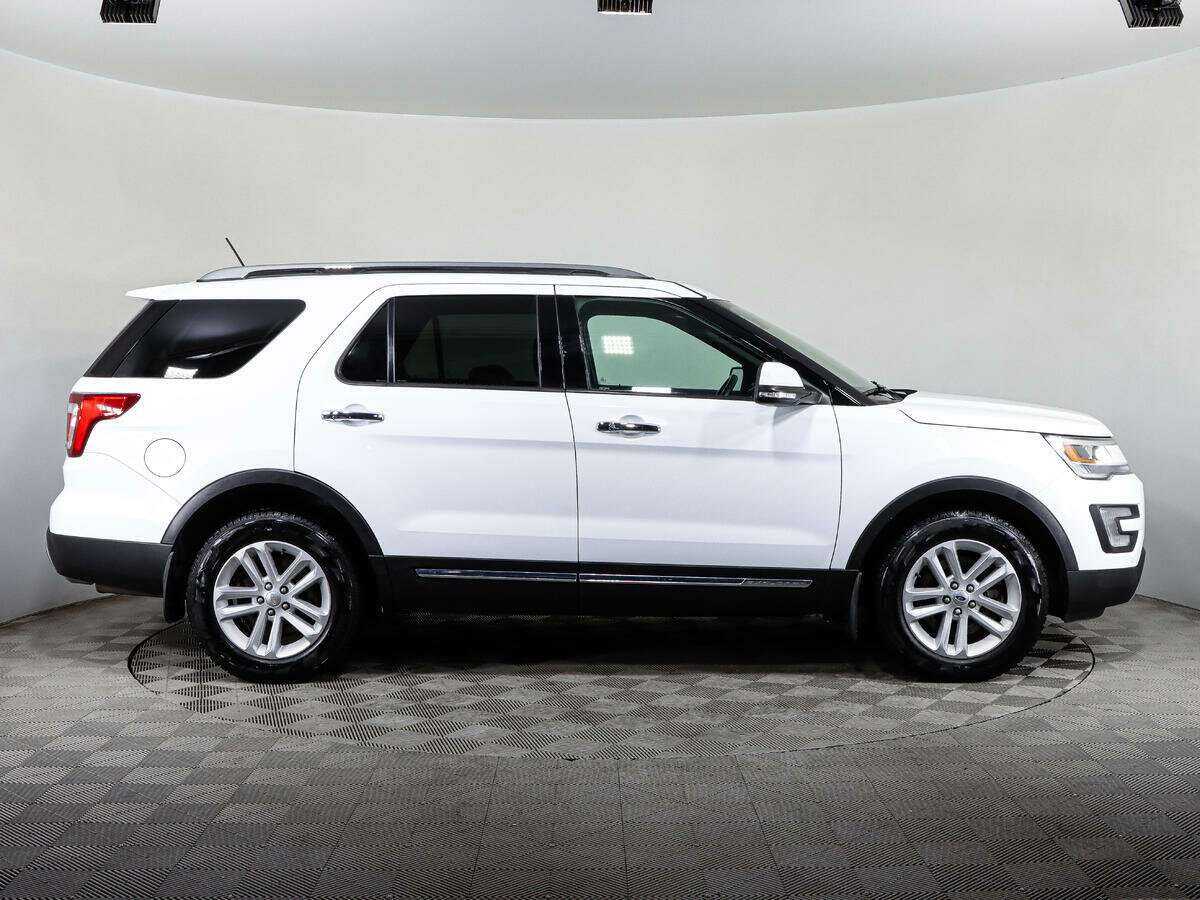 Купить Ford Explorer, 2017, 79 489 км, фото №4