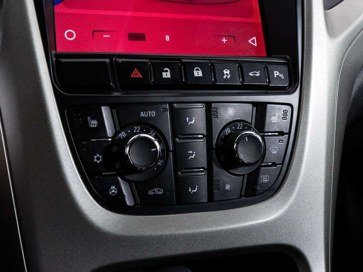 Купить Opel Astra, 2011, 195 884 км, фото №14