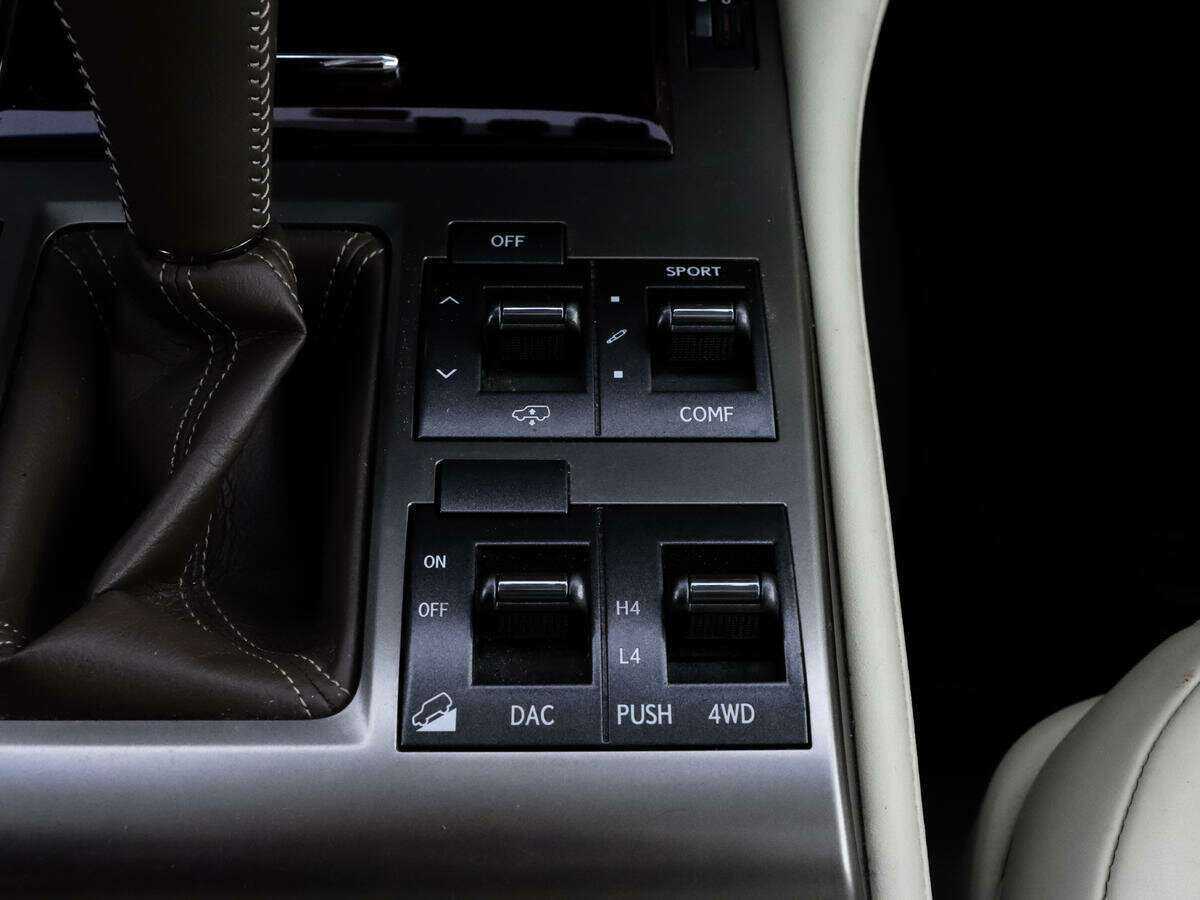 Купить Lexus GX 460, 2017, 82 475 км, фото №16