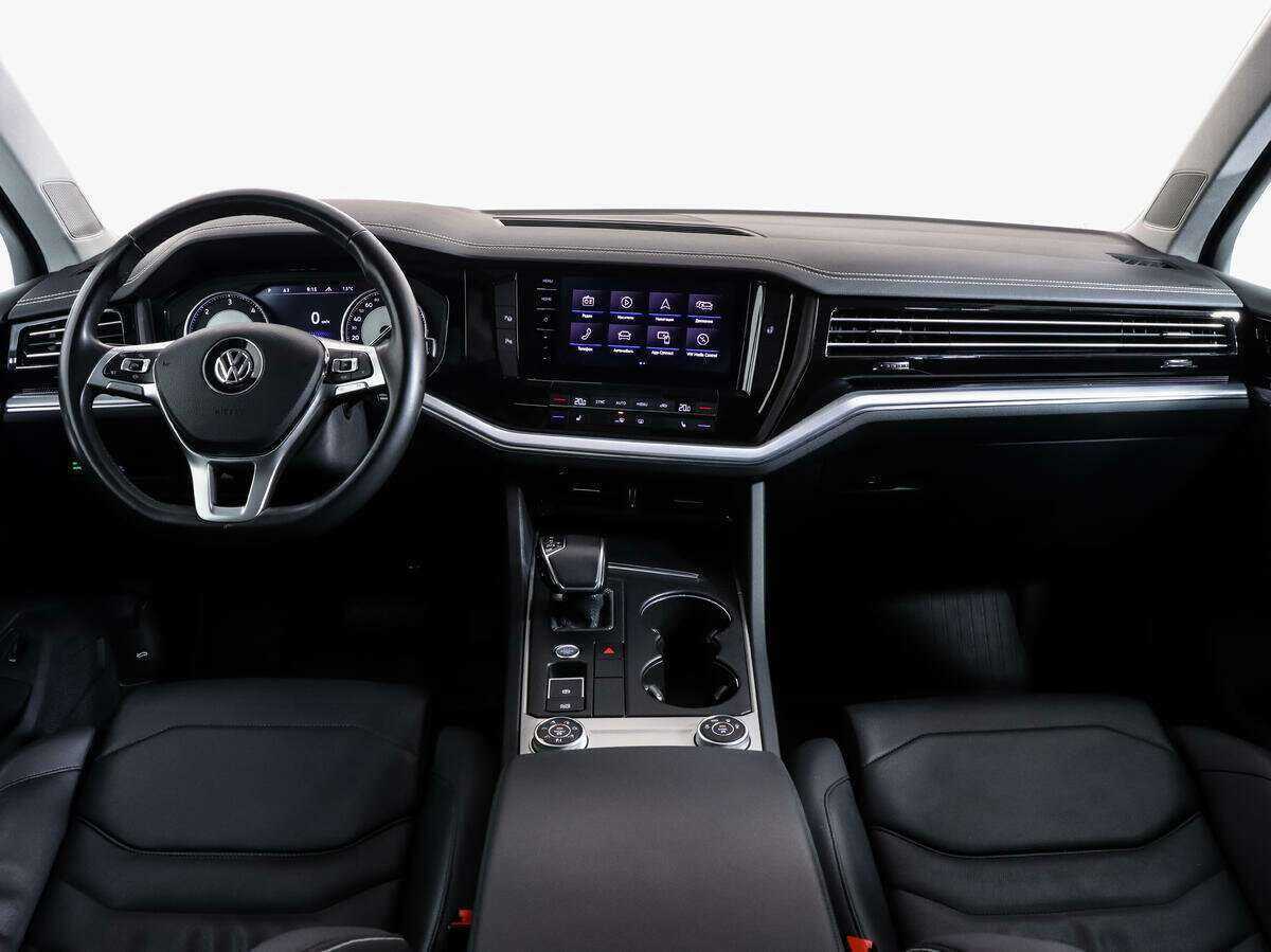 Купить Volkswagen Touareg, 2021, 104 000 км, фото №10