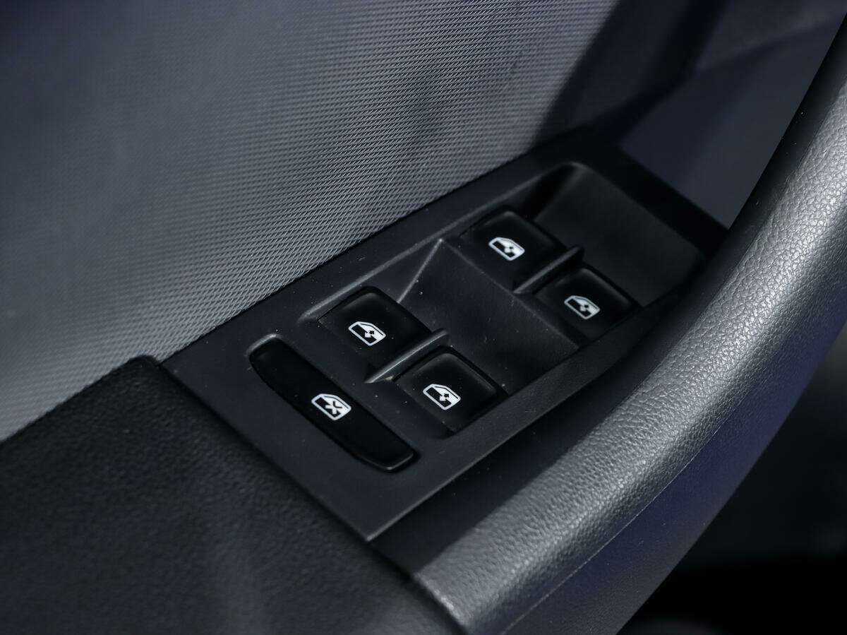 Купить Skoda Rapid, 2017, 150 228 км, фото №12