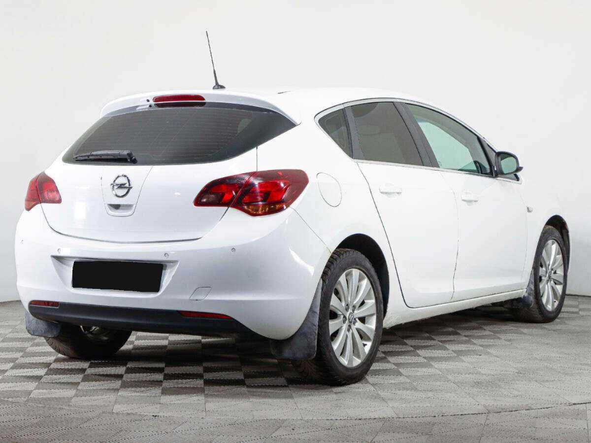 Купить Opel Astra, 2010, 217 128 км, фото №5