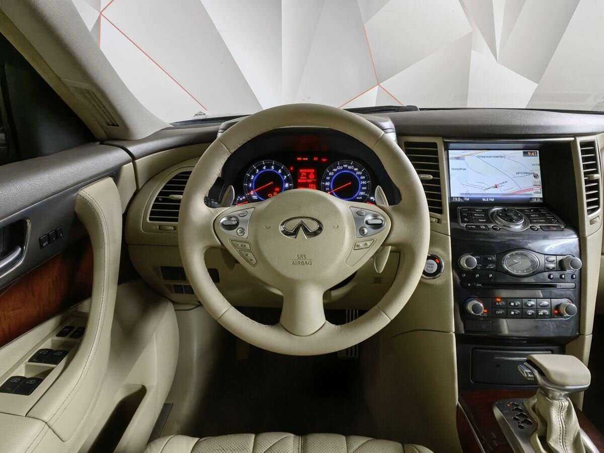 Купить Infiniti FX37, 2010, 260 846 км, фото №15
