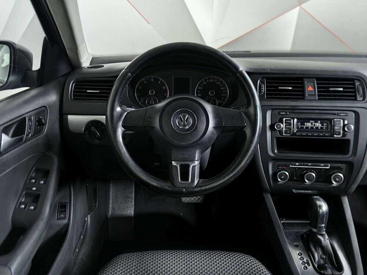 Купить Volkswagen Jetta, 2011, 245 345 км, фото №16
