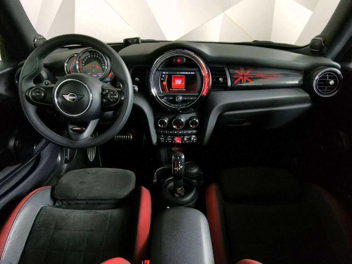Купить Mini Hatch JCW John Cooper Works, 2018, 131 986 км, фото №10