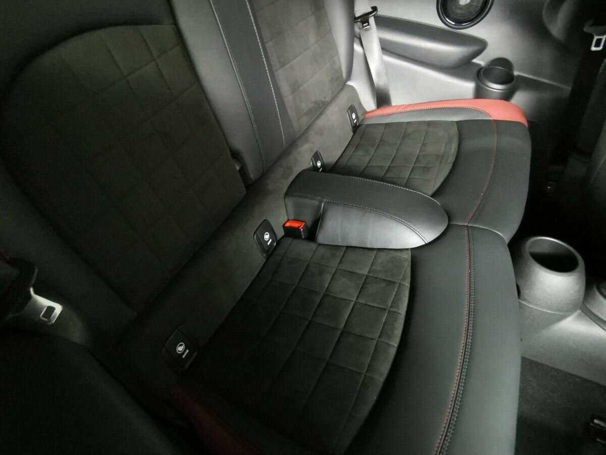 Купить Mini Hatch JCW John Cooper Works, 2018, 131 986 км, фото №16