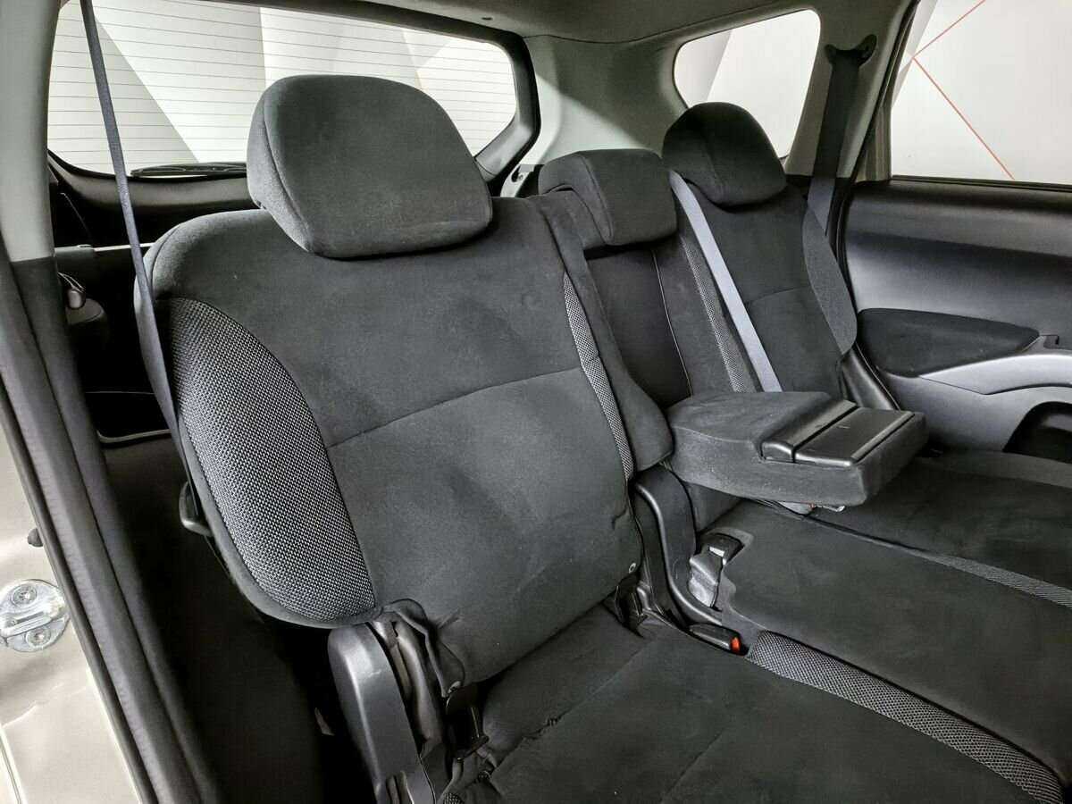 Купить Mitsubishi Outlander, 2008, 216 777 км, фото №12