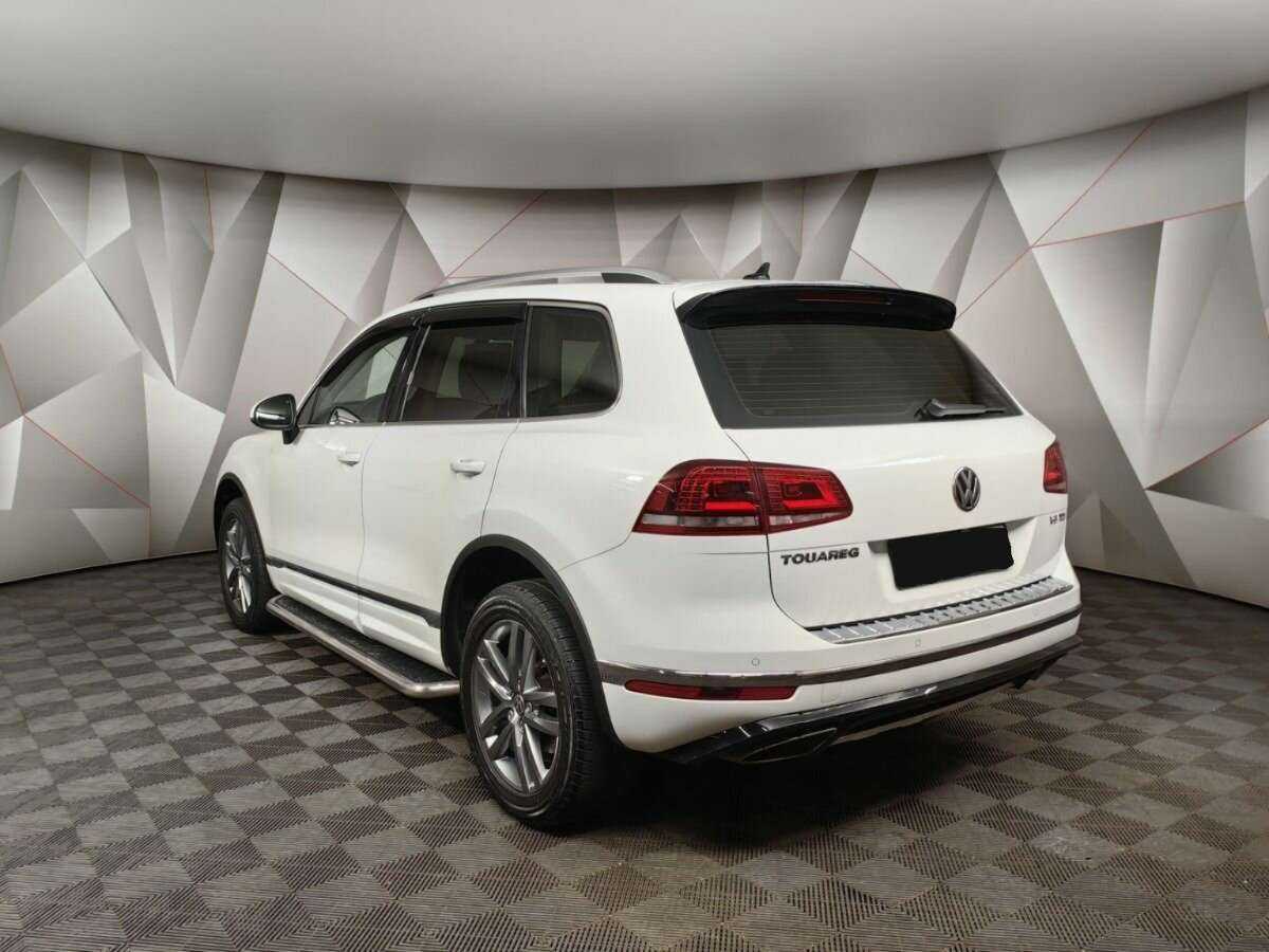 Купить Volkswagen Touareg, 2016, 96 305 км, фото №4