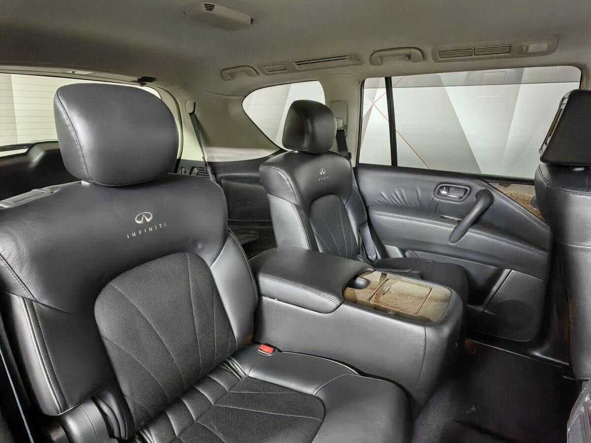 Купить Infiniti QX56, 2010, 231 841 км, фото №13