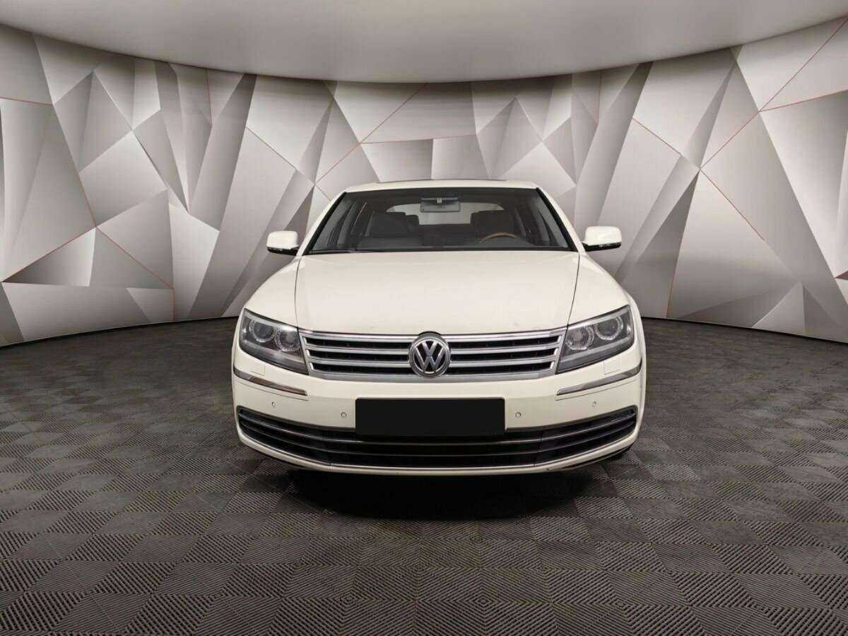 Купить Volkswagen Phaeton 4-Seater Long, 2014, 187 109 км, фото №7