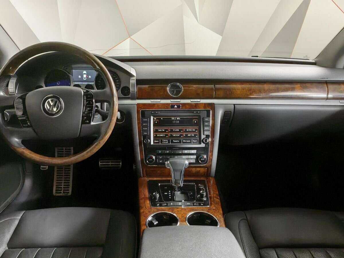 Купить Volkswagen Phaeton 4-Seater Long, 2014, 187 109 км, фото №10