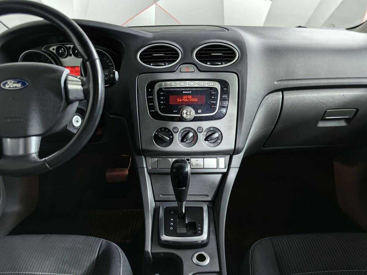 Купить Ford Focus, 2010, 166 376 км, фото №11