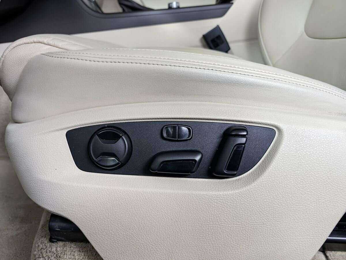 Купить Volkswagen Touareg, 2016, 62 992 км, фото №15