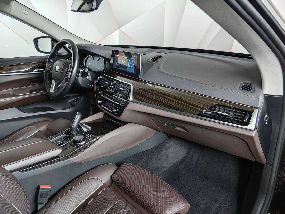 Купить BMW 6 серии Gran Turismo 640i xDrive, 2018, 102 853 км, фото №9