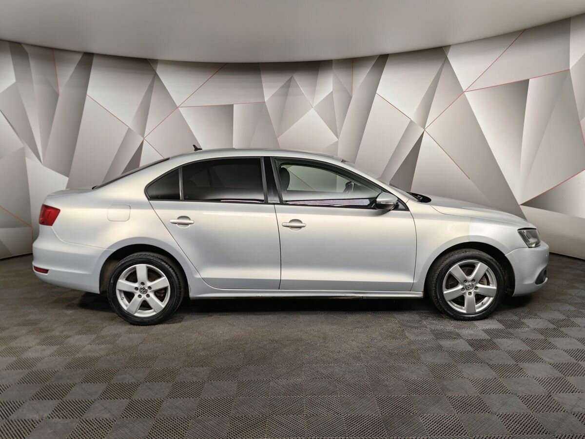 Купить Volkswagen Jetta, 2011, 235 873 км, фото №6
