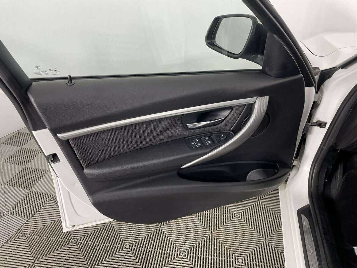 Купить BMW 3 серии 320d xDrive, 2018, 136 664 км, фото №8