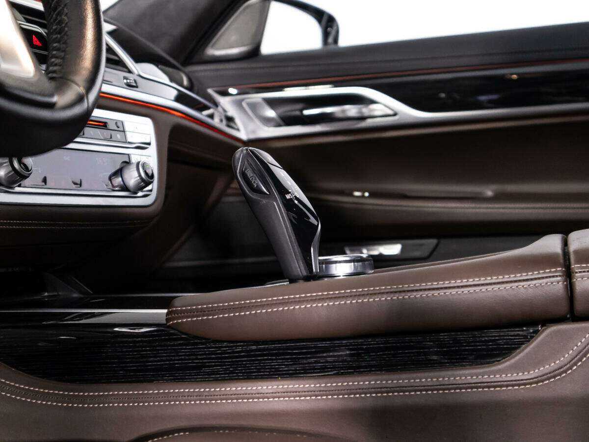 Купить BMW 7 серии Long 730Ld xDrive, 2018, 49 287 км, фото №22