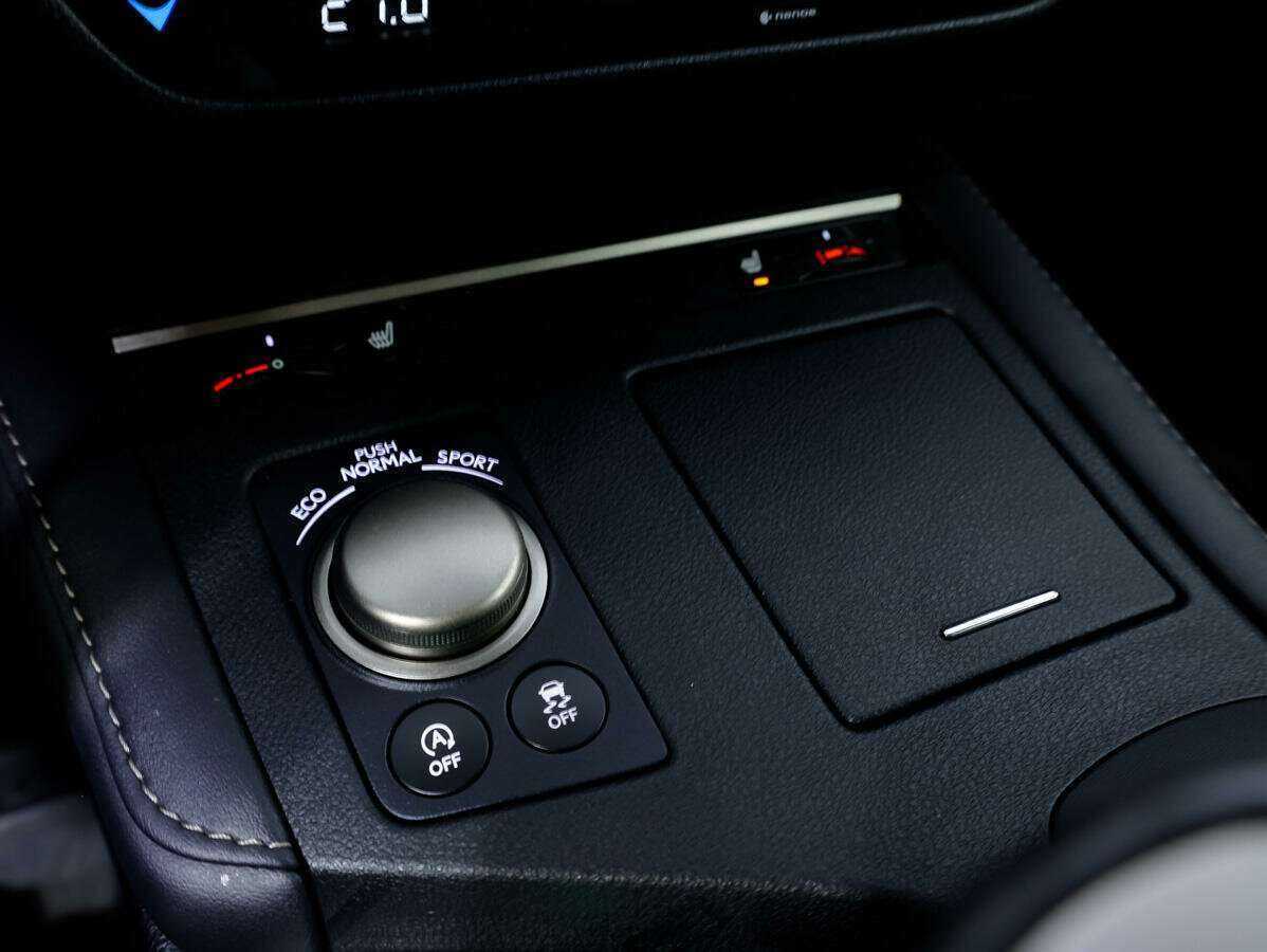 Купить Lexus ES 200, 2017, 104 501 км, фото №23