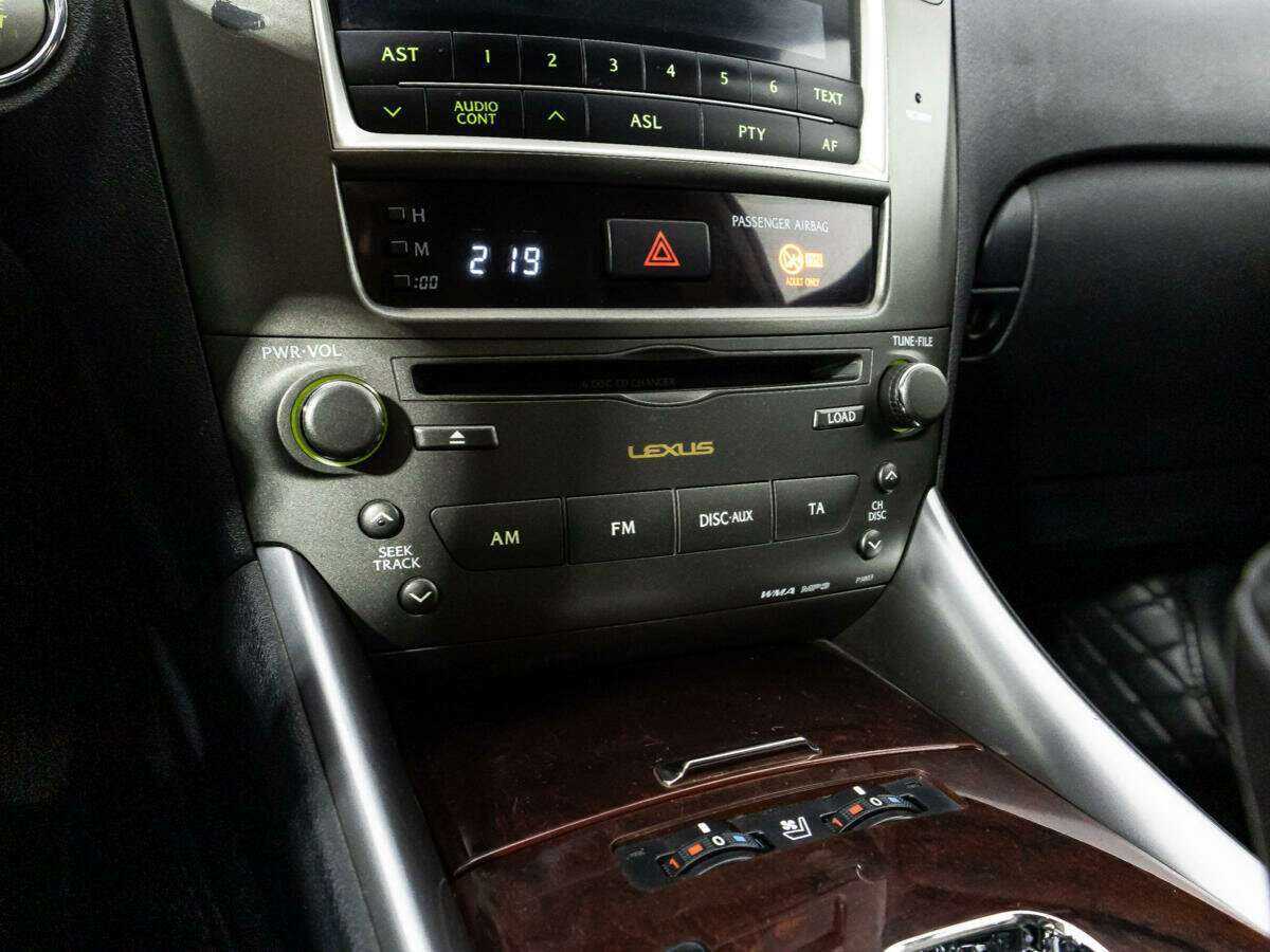 Купить Lexus IS 250, 2007, 260 556 км, фото №18