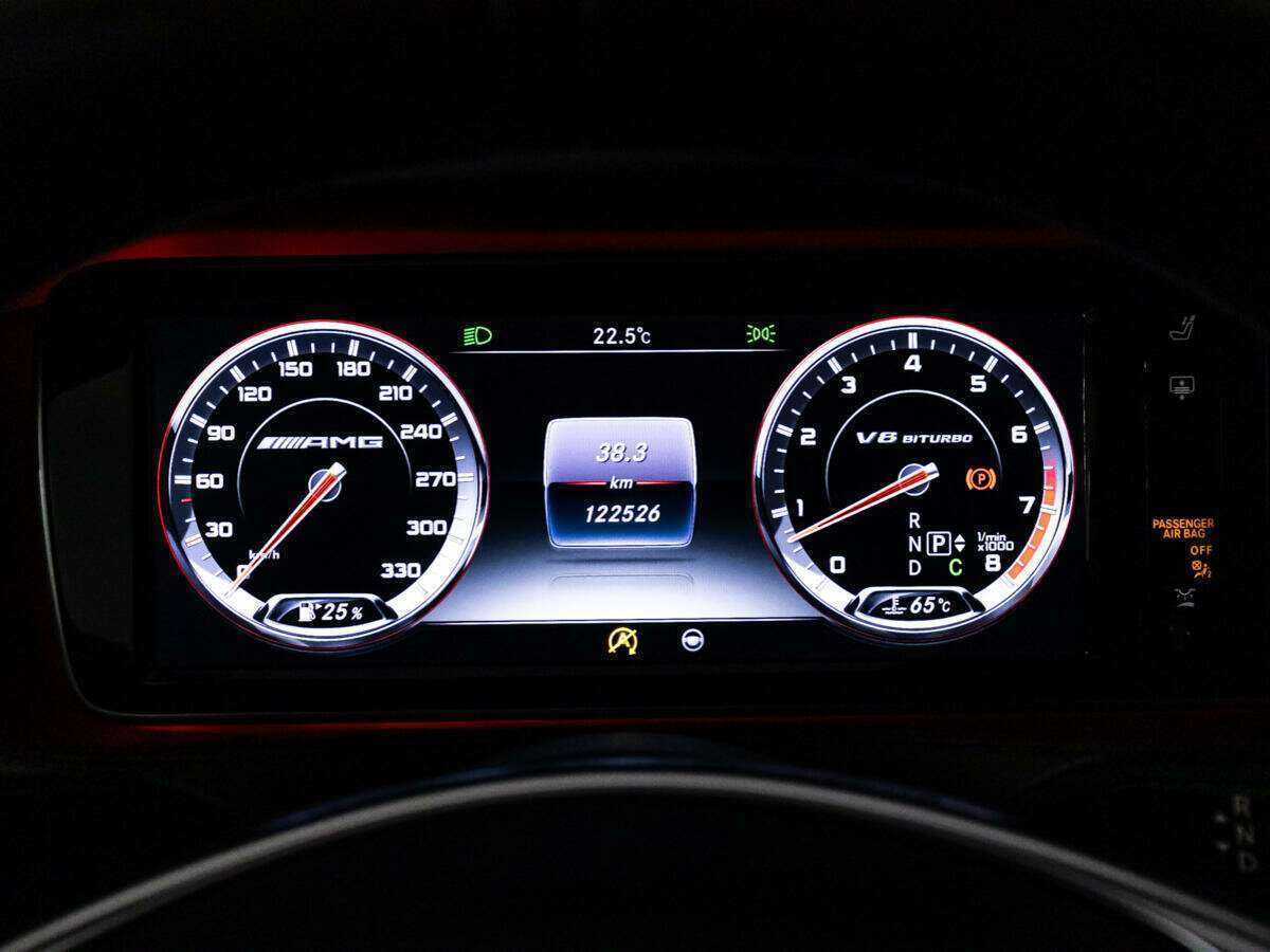 Купить Mercedes-Benz S-Класс AMG 63 AMG Long, 2015, 122 524 км, фото №12