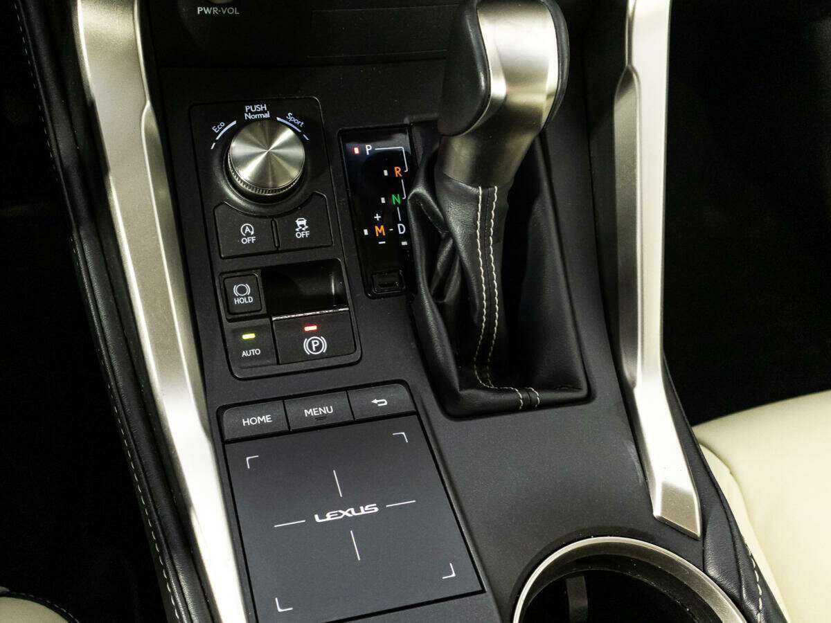 Купить Lexus NX 200, 2018, 121 828 км, фото №18