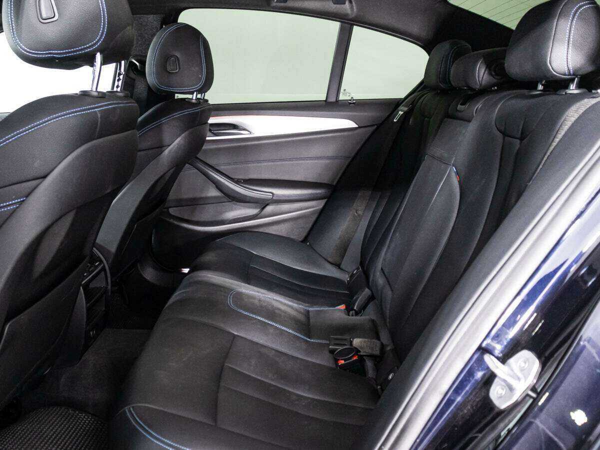Купить BMW 5 серии 520d xDrive, 2018, 182 600 км, фото №9