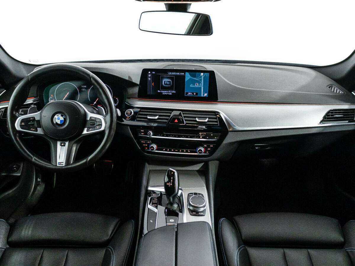Купить BMW 5 серии 520d xDrive, 2018, 182 600 км, фото №12